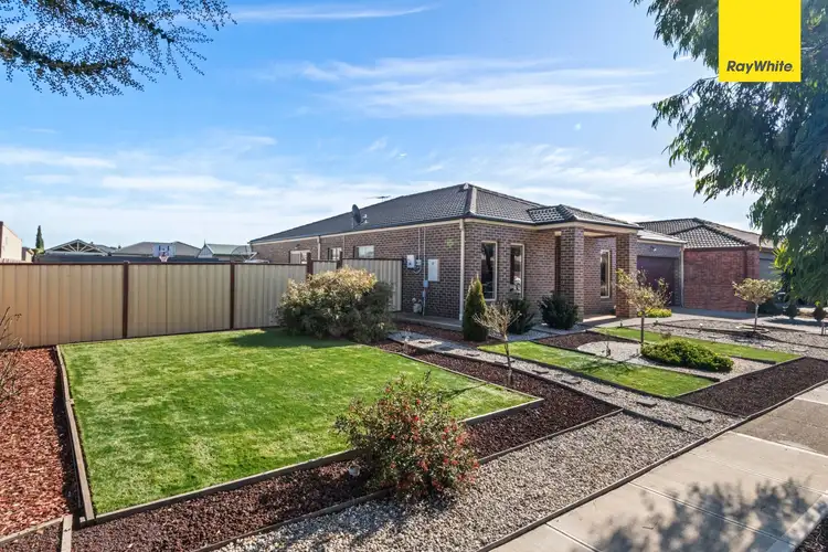 73 Archer Drive, Kurunjang VIC 3337