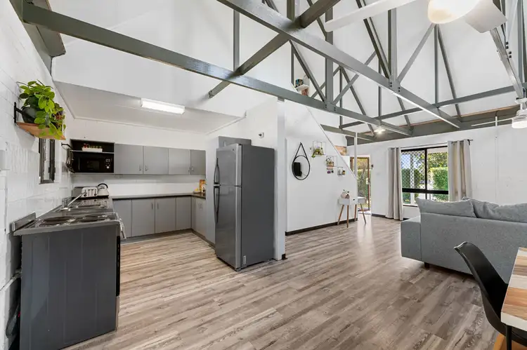 19 Kevin Street, Deception Bay QLD 4508