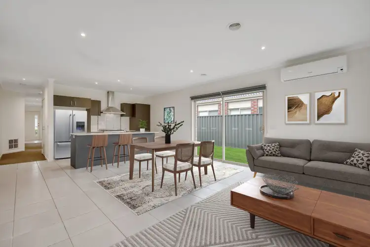 Third view of Homely house listing, 7 Maya Street, Pakenham VIC 3810