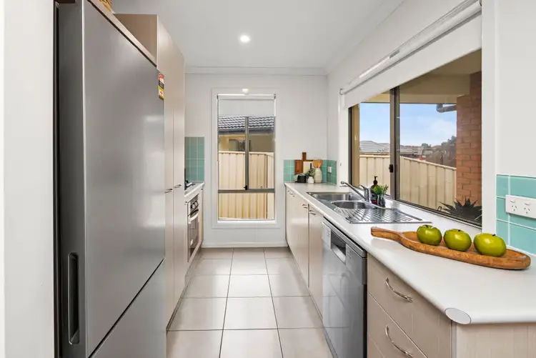 Fifth view of Homely house listing, 10 Blacket Place, Hamilton Valley NSW 2641