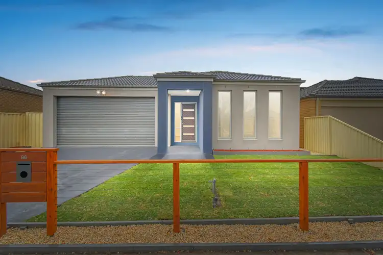 Main view of Homely house listing, 86 Bluehills Boulevard, Pakenham VIC 3810
