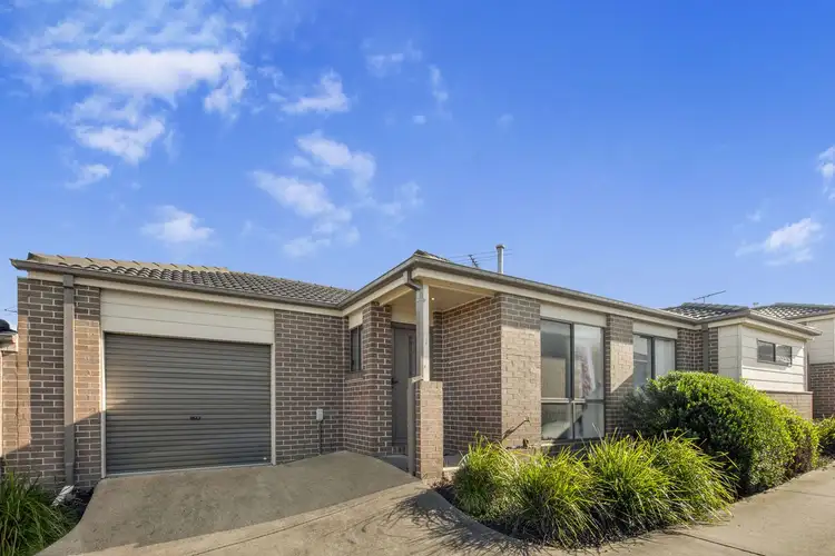 Main view of Homely unit listing, 7/76 Murphy Road, Pakenham VIC 3810