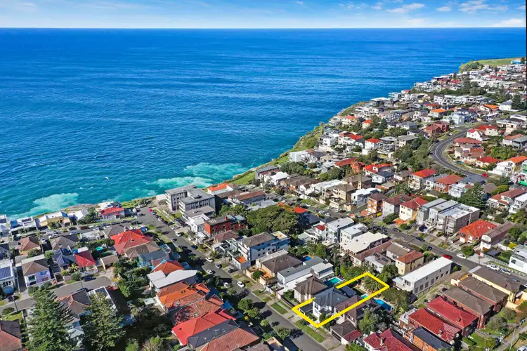 Fifth view of Homely house listing, 27 Oceanview Avenue, Dover Heights NSW 2030