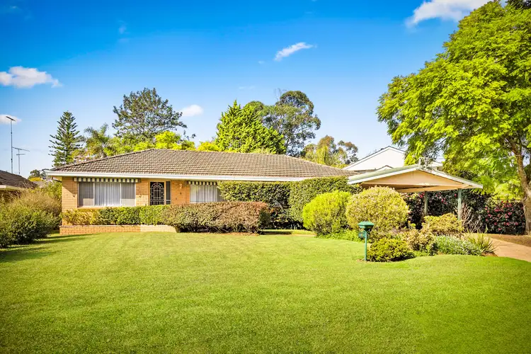 8 Gordon Avenue, Castle Hill NSW 2154