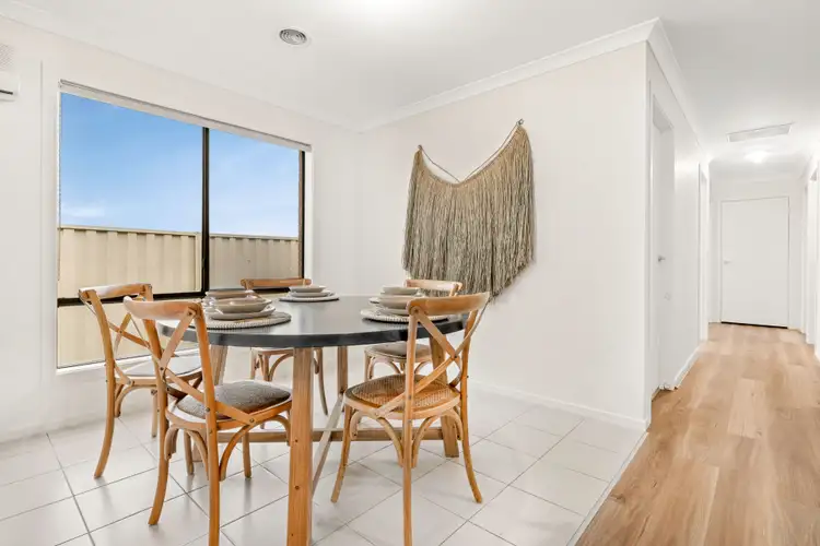 Fifth view of Homely house listing, 98 Blue Horizons Way, Pakenham VIC 3810