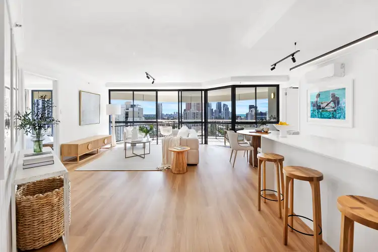 65/15 Victoria Avenue, Broadbeach QLD 4218