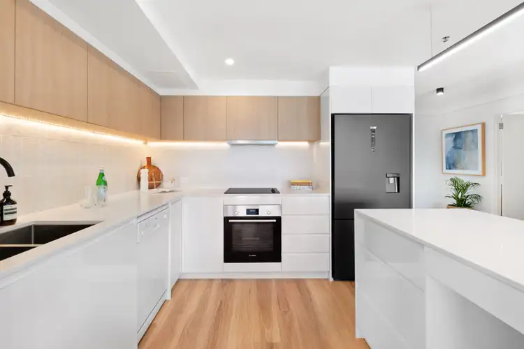 Fourth view of Homely apartment listing, 65/15 Victoria Avenue, Broadbeach QLD 4218