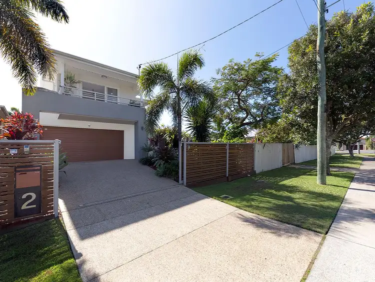 2 Isobel Street, Clontarf QLD 4019