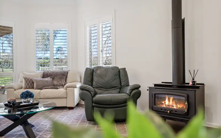 Fifth view of Homely house listing, 4 The Glade, Kirkham NSW 2570