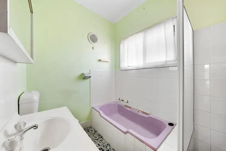 Sixth view of Homely house listing, 33 Second Avenue, Toukley NSW 2263