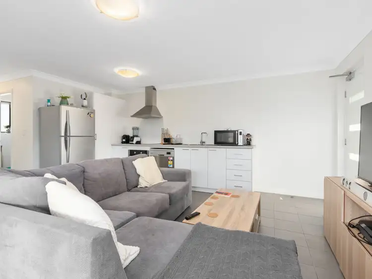 Fourth view of Homely unit listing, 4/10 Whitlock Road, Queens Park WA 6107