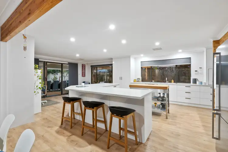 9 Larsson Walk, Clarkson WA 6030