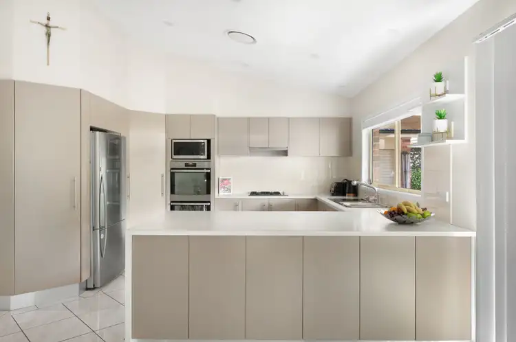 25 Budgen Circuit, Harrington Park NSW 2567
