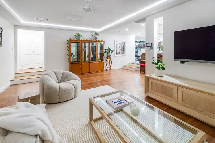 Third view of Homely house listing, 4 Fantail Court, Burleigh Waters QLD 4220