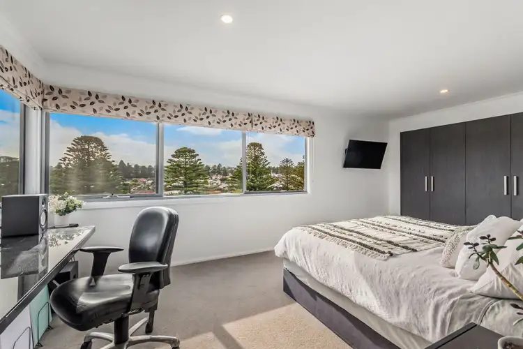 Fifth view of Homely unit listing, 17 Patricks Lane, Warrnambool VIC 3280