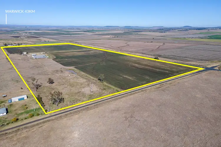 15057 New England Highway, Nobby QLD 4360