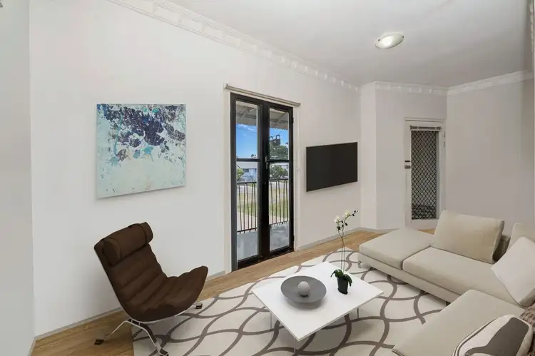 Third view of Homely house listing, 4/21 Somer Street, Hyde Park QLD 4812