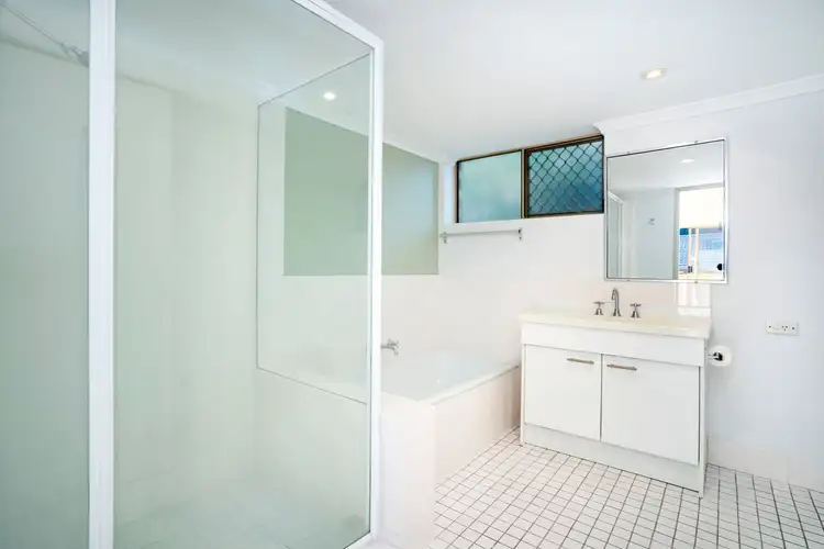 Sixth view of Homely unit listing, 4/5 Clancy Court, Tugun QLD 4224