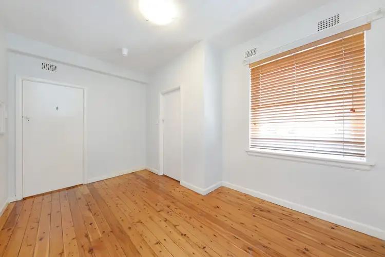 Second view of Homely apartment listing, 6/18 Onslow Avenue, Elizabeth Bay NSW 2011