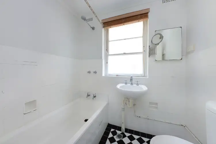 Fourth view of Homely apartment listing, 6/18 Onslow Avenue, Elizabeth Bay NSW 2011