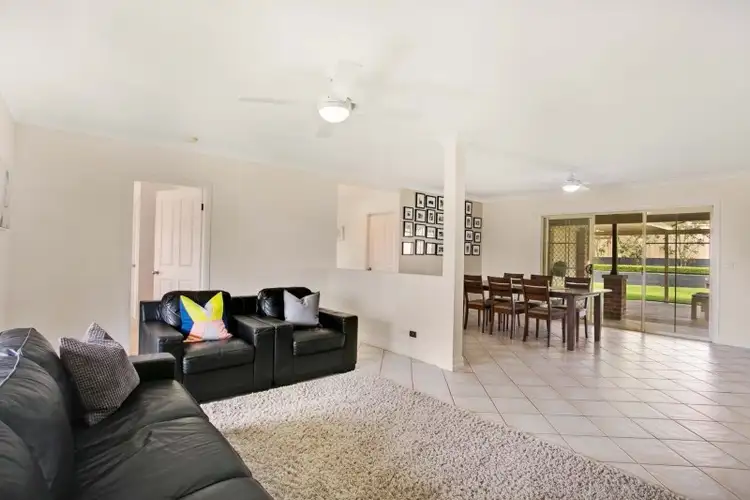 Second view of Homely house listing, 2 Blueberry Close, Aberglasslyn NSW 2320