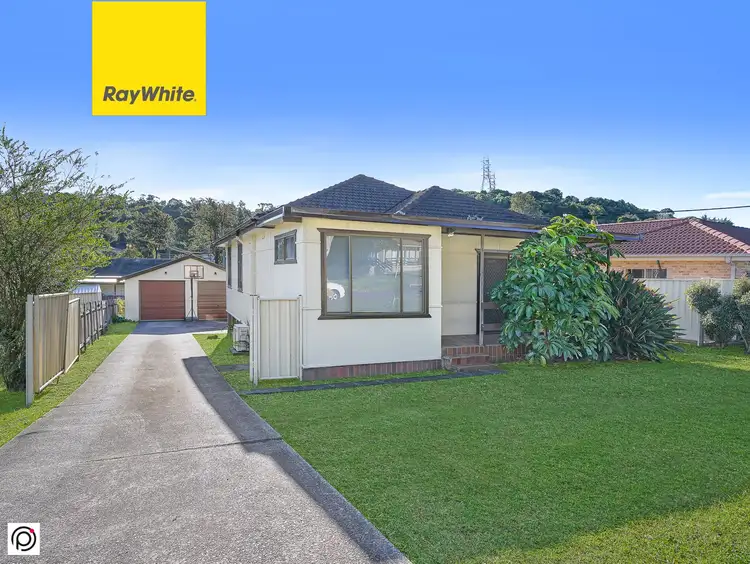 4 Cambridge Street, Berkeley NSW 2506