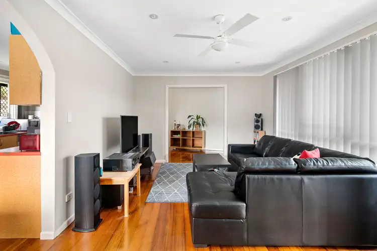 Second view of Homely house listing, 2 Coral Street, Frankston VIC 3199