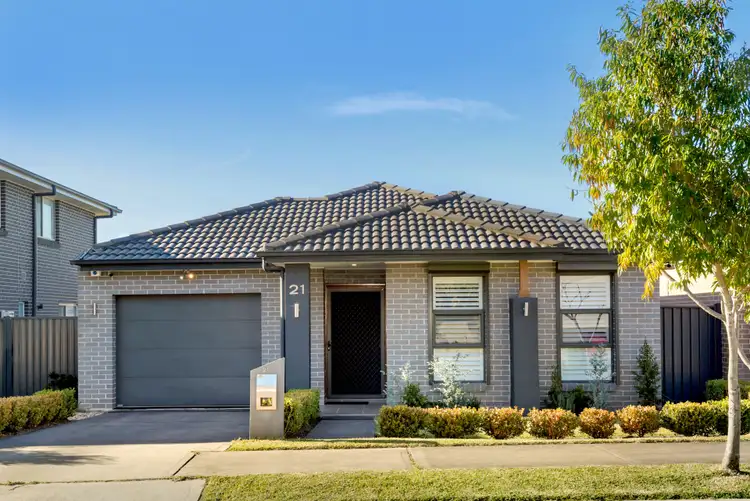 21 Fishburn Street, Jordan Springs NSW 2747