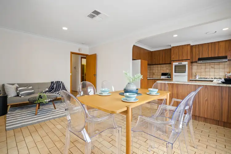 Fifth view of Homely house listing, 10 Harley Court, Thomastown VIC 3074