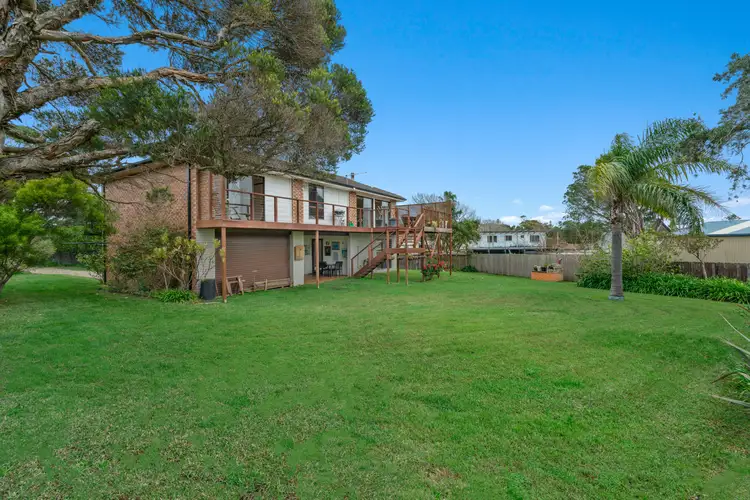 17 Jopejija Crescent, Culburra Beach NSW 2540