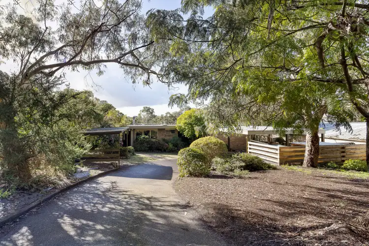 19 Derinya Drive, Frankston South VIC 3199