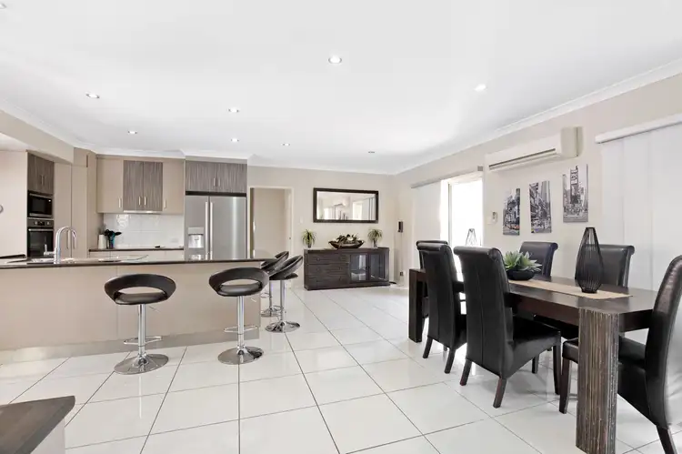 Sixth view of Homely house listing, 6 Fern Court, Emerald QLD 4720