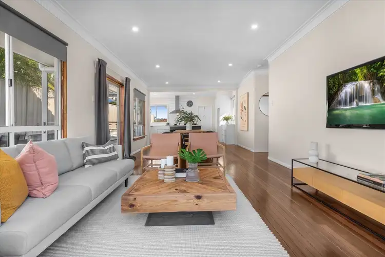 110 Hamilton Road, Wavell Heights QLD 4012