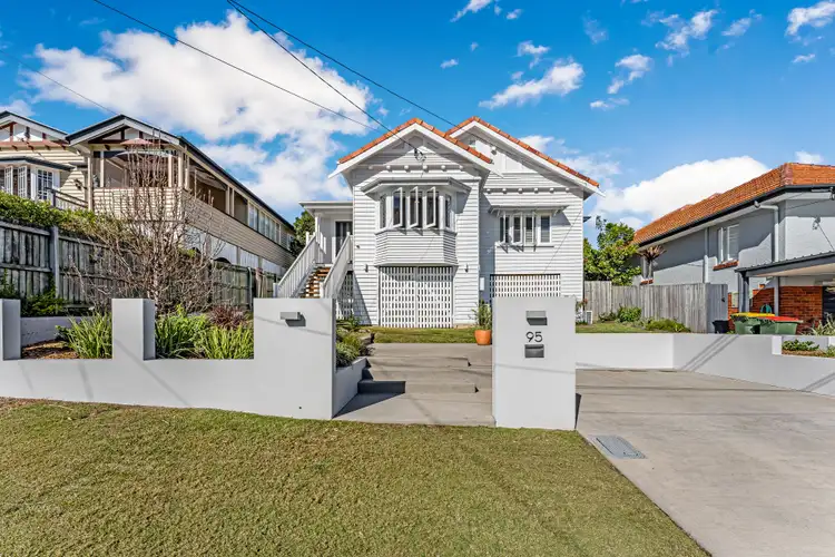 95 Stephen Street, Camp Hill QLD 4152