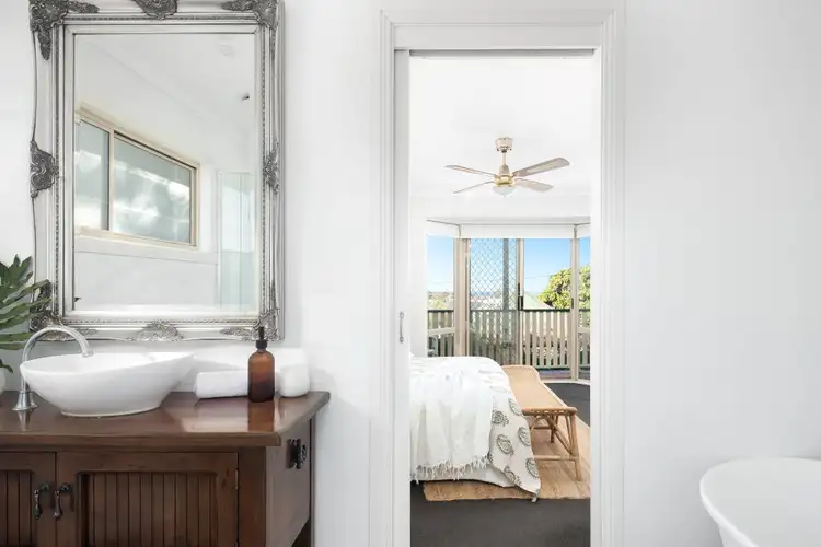 Sixth view of Homely house listing, 2 Victoria Lane, Woonona NSW 2517