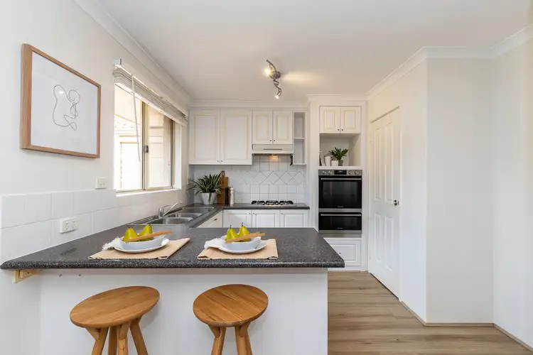 Sixth view of Homely villa listing, 4/6 Kinsella Street, Joondanna WA 6060