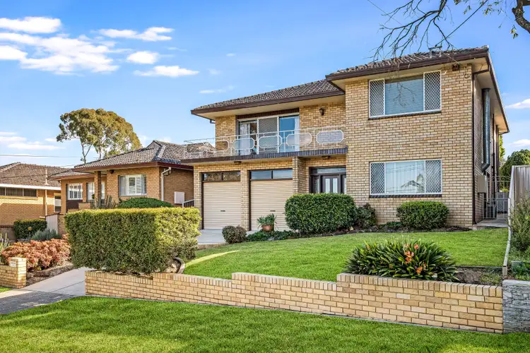 20 Suncroft Avenue, Georges Hall NSW 2198