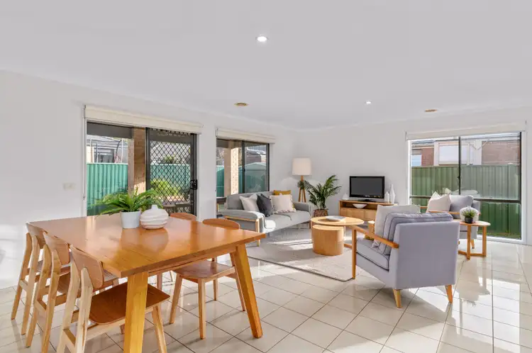 Sixth view of Homely house listing, 4 Kumara Circuit, South Morang VIC 3752