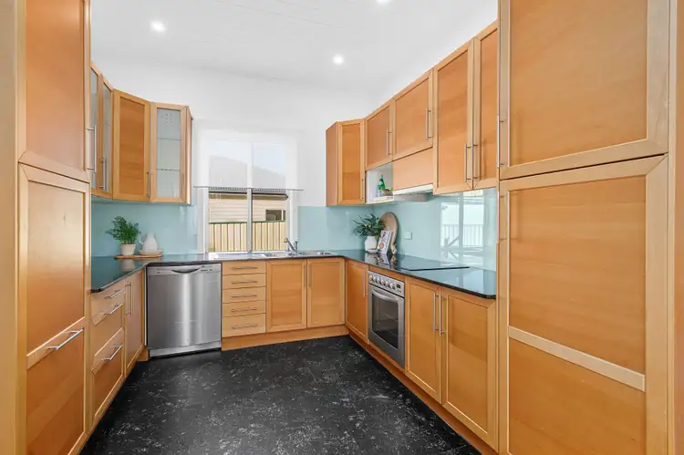 Fourth view of Homely house listing, 7 Illowra Crescent, Primbee NSW 2502