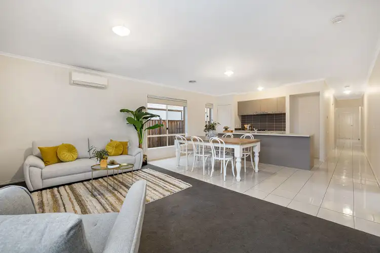 Second view of Homely house listing, 8 Cranbrook Circuit, Officer VIC 3809