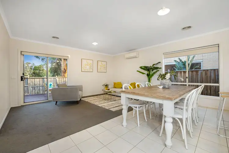 Fourth view of Homely house listing, 8 Cranbrook Circuit, Officer VIC 3809