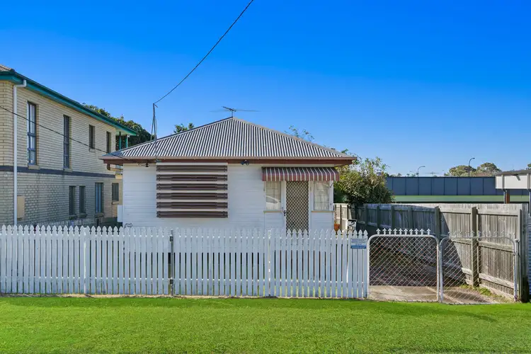 2 Keenan Street, Margate QLD 4019