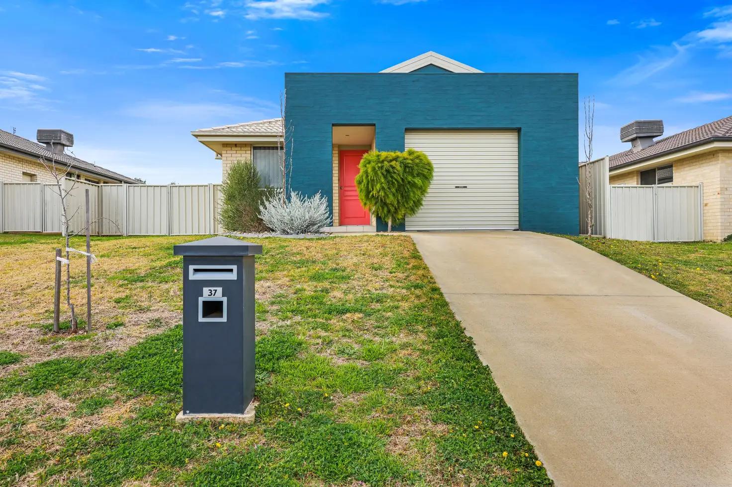 Main view of Homely house listing, 37 Higgins Lane, Tamworth NSW 2340