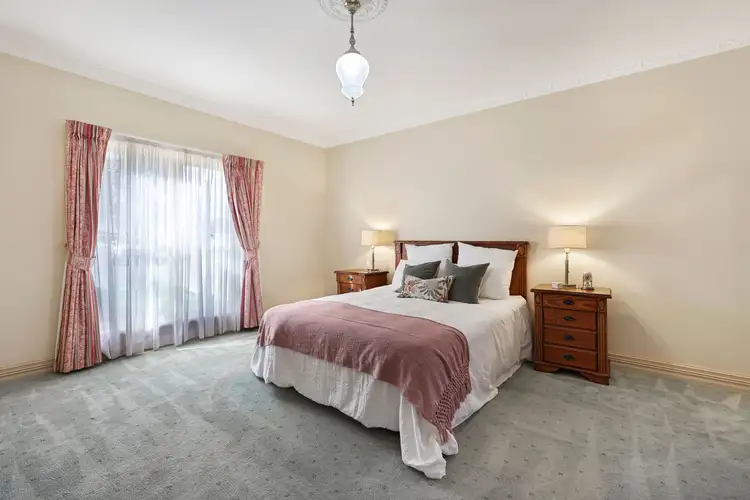 Third view of Homely house listing, 5 Nardoo Place, Tamworth NSW 2340