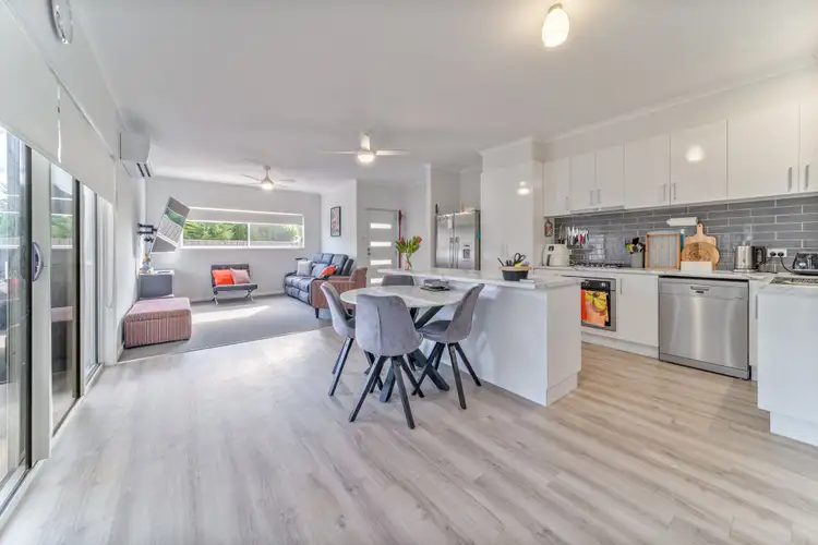 Sixth view of Homely house listing, 4/19 Olympic Parade, Kangaroo Flat VIC 3555