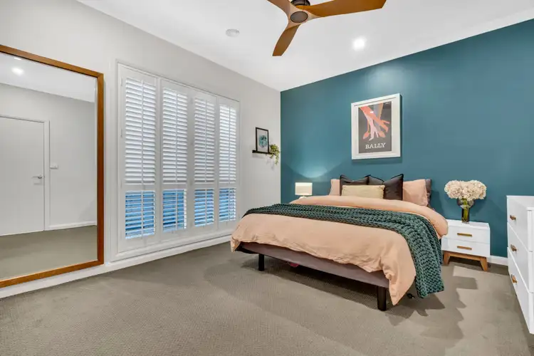 Fourth view of Homely house listing, 37 Viewside Crescent, Craigieburn VIC 3064