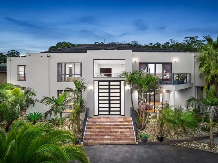 25 Parkside Boulevard, Lysterfield South VIC 3156