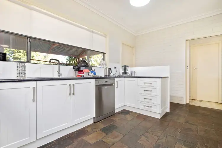 Fifth view of Homely house listing, 3 Palm Court, Merbein VIC 3505
