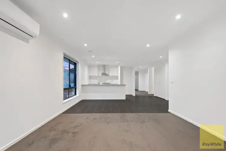 Fifth view of Homely house listing, 1 Grace Court, Beveridge VIC 3753