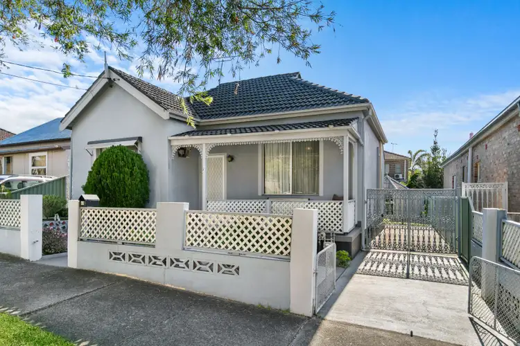 48 Byrnes Street, Bexley NSW 2207